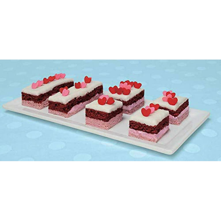 Easy Bake Oven Star Edition + Red Velvet Cupcakes + Red Velvet and Strawberry Cakes Refill. Set of 3 Items