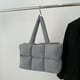 thumbnail image 5 of Bolso Nube para Mujer Mano Suave Acolchado Color Sólido Informal, 5 of 9