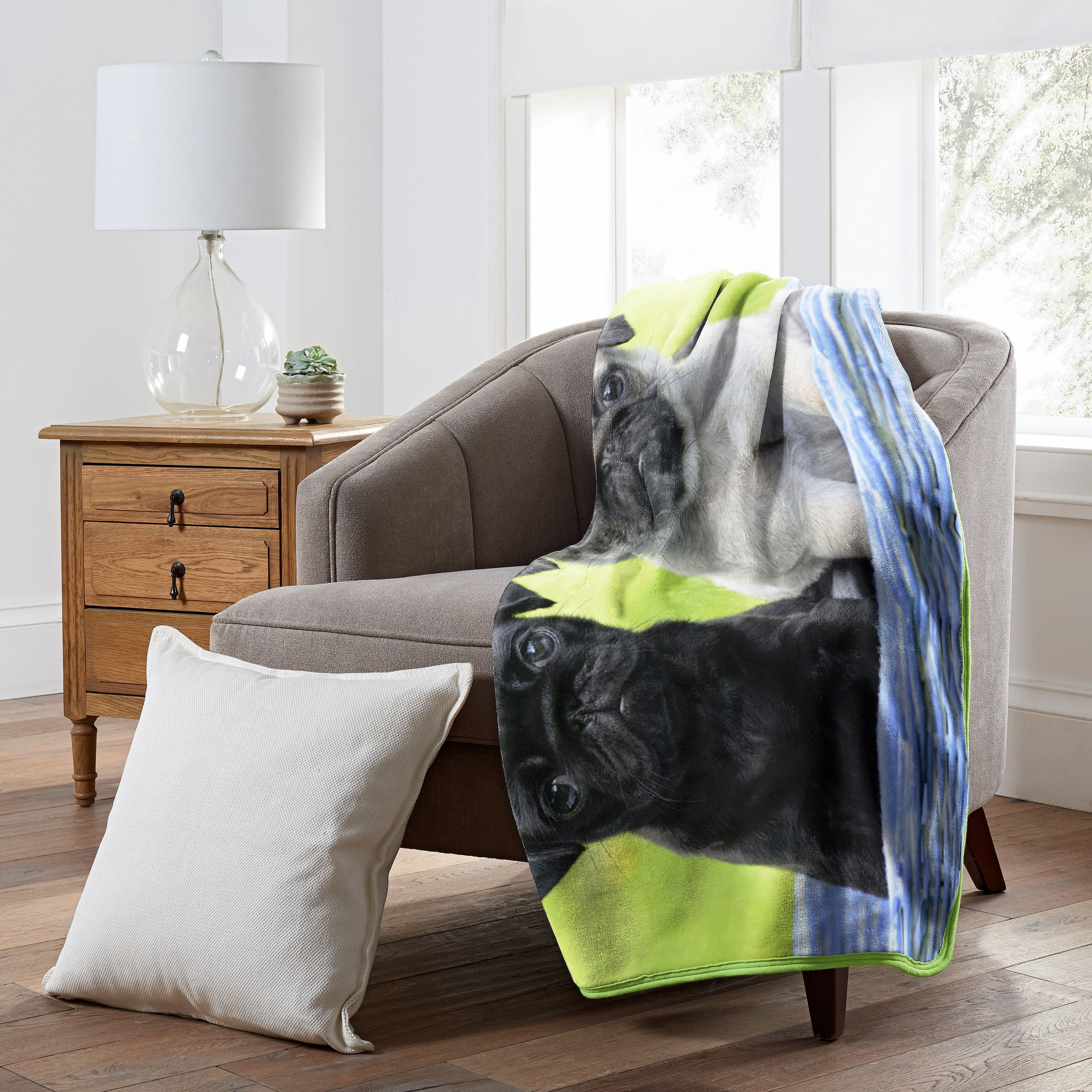 American Heritage Collection Wilderness Throw, 50" x 60", Pug Pair
