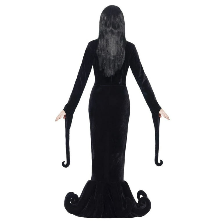 Duchess of the Manor (Morticia Addams) Duchess of the Manor (Morticia Addams)