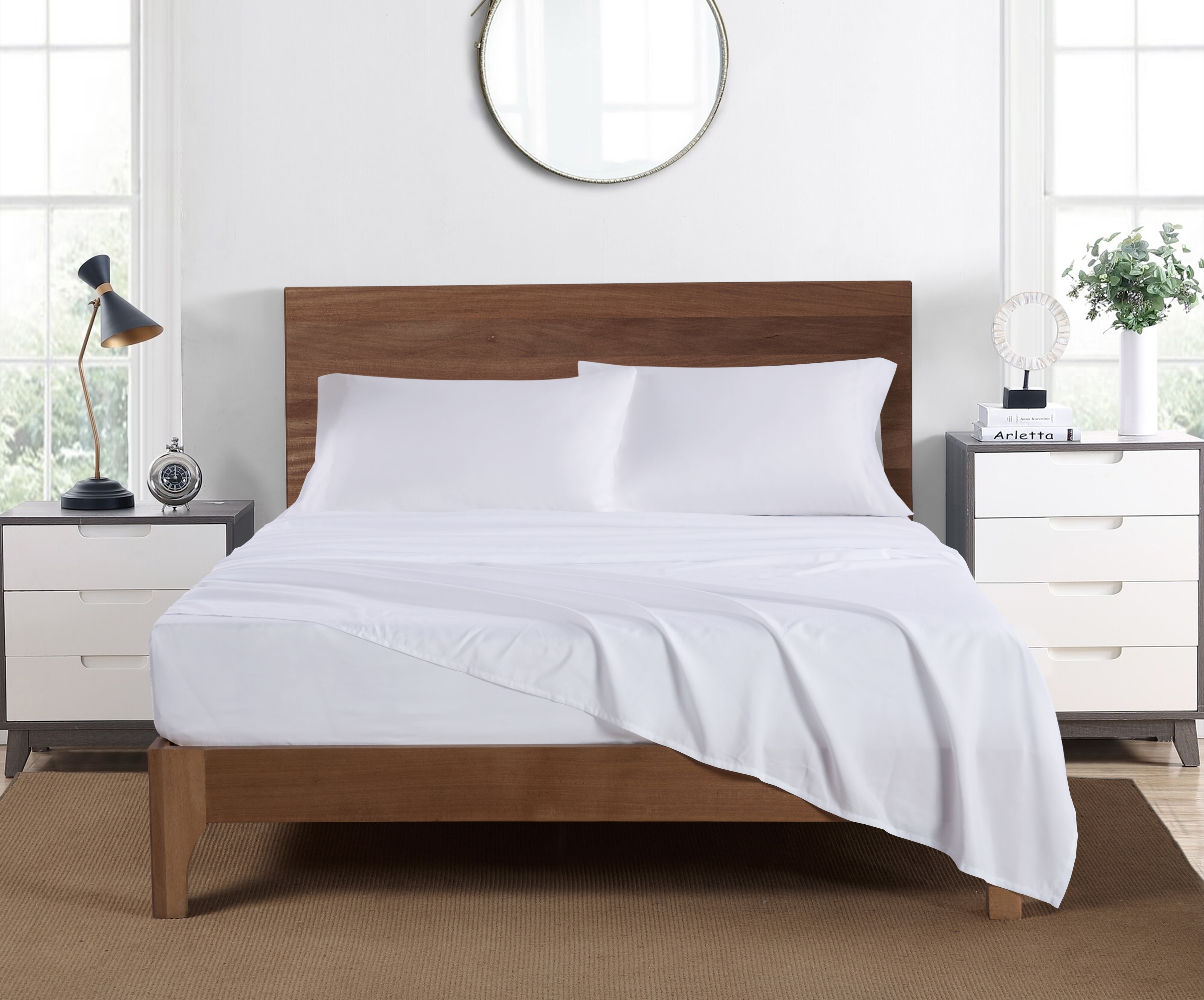 Mainstays Super Soft Brushed Microfiber Bed Sheet Set, Queen, Arctic White, 4 Piece