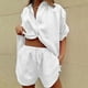 thumbnail image 2 of Conjunto de chándal de 2 piezas para mujer: blusa holgada con botones y pantalones cortos elásticos de cintura alta - Poliéster, color liso, ropa informal/de estar por casa, conjuntos de verano, 2 of 4