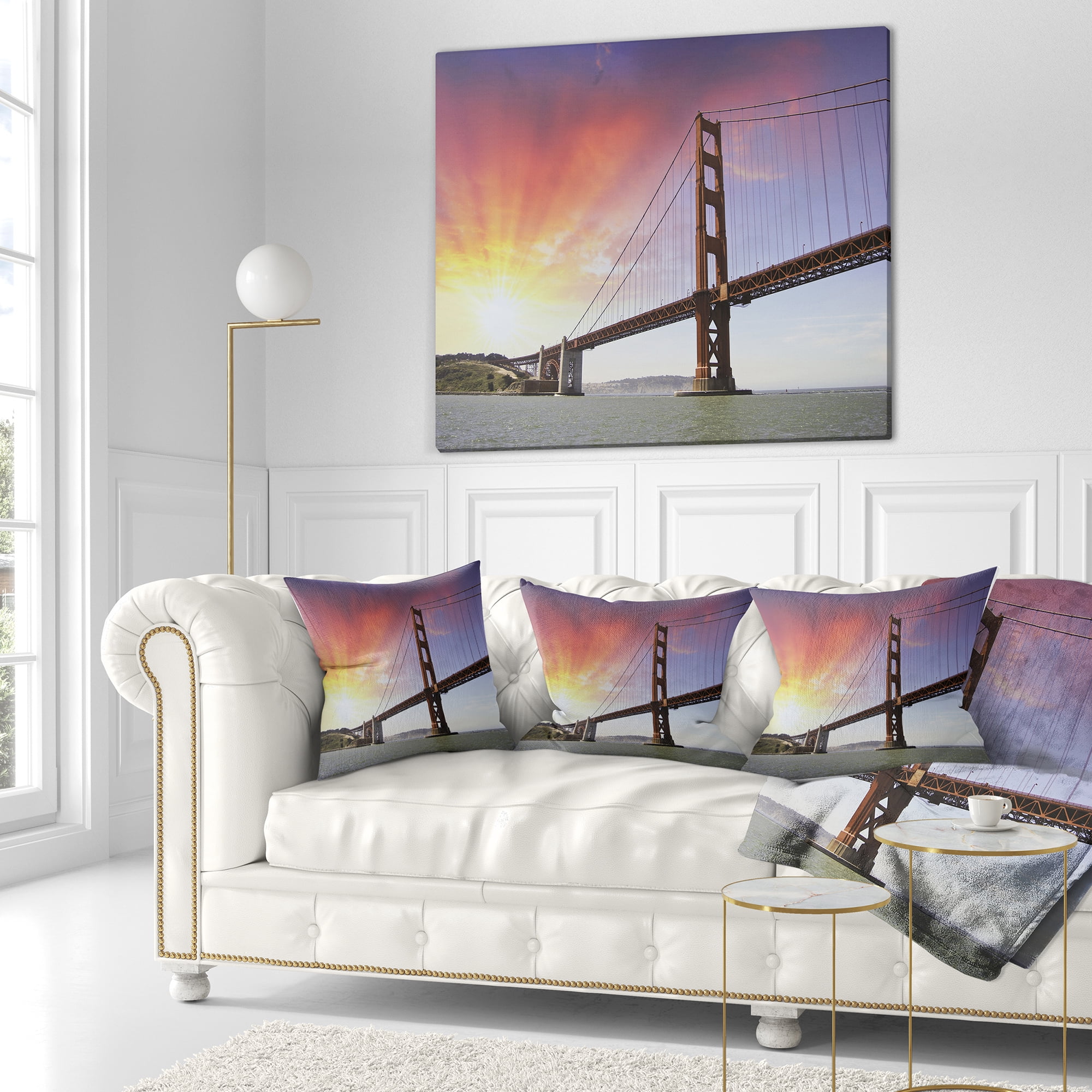 Designart Gold Gate Bridge and Sky - Landscape Photo Throw Pillow - 18x18