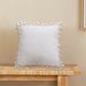 thumbnail image 5 of Funda de cojín decorativa beige con borlas | Funda de cojín cuadrada de poliéster de 45 x 45 cm para sofá, silla, cama o coche | Sin relleno | Cierre de cremallera fácil para decoración del hogar, 5 of 6