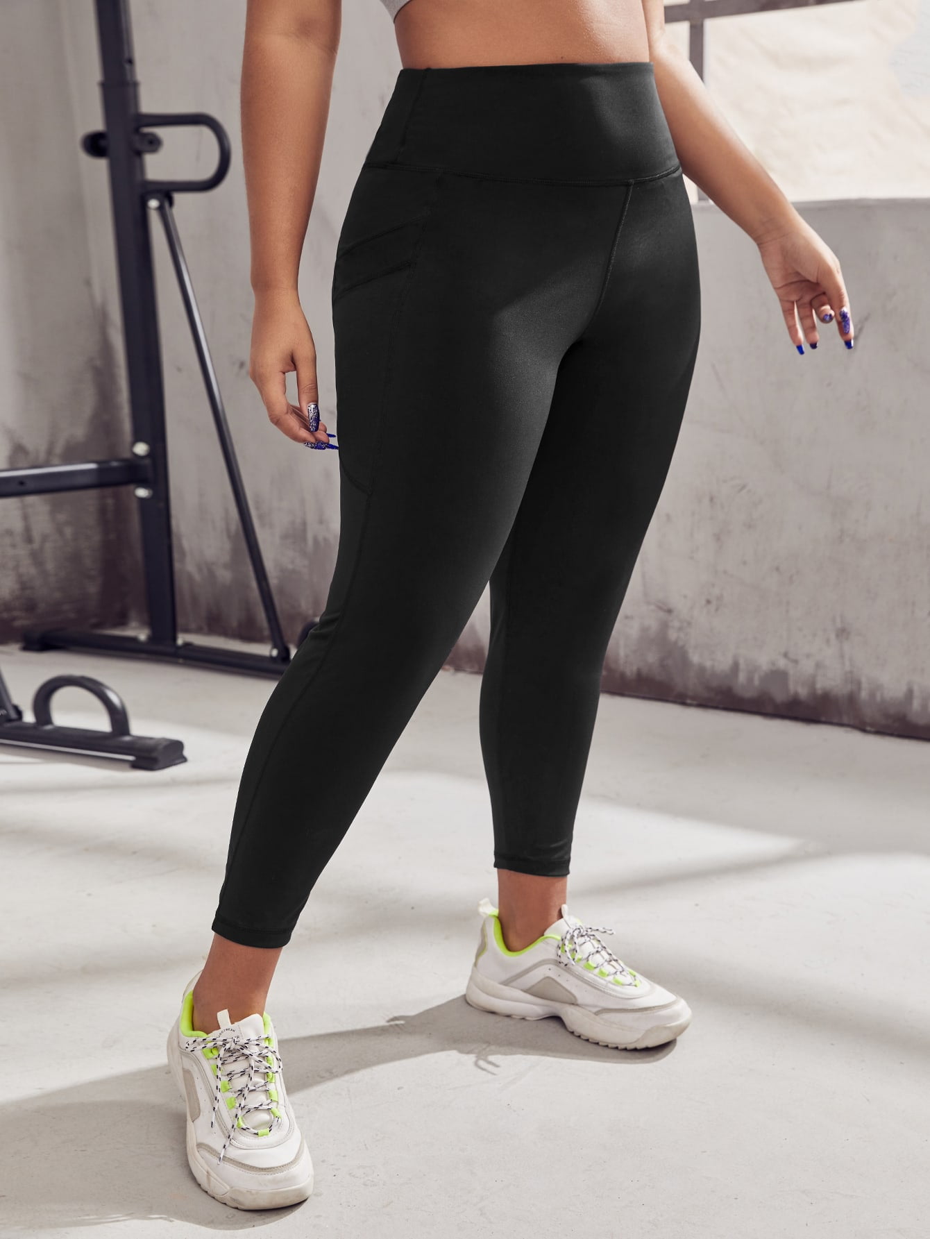 Wide Waistband Cropped Sports Leggings 