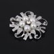 thumbnail image 3 of Broche de Flor de Lujo con Incrustaciones de Perlas Sintéticas Y de Imitación - Plata Zulema Broche de la flor, 3 of 6