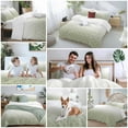 thumbnail image 5 of Abstract Art Bedding Duvet Cover Set King Size 4 Pieces Classic Green Line Gradient Modern Bedding Set with Zipper Closure, 1 Comforter Cover 92x106 Inches 1 Flat Sheet & 2 Pillow Cases, 5 of 7