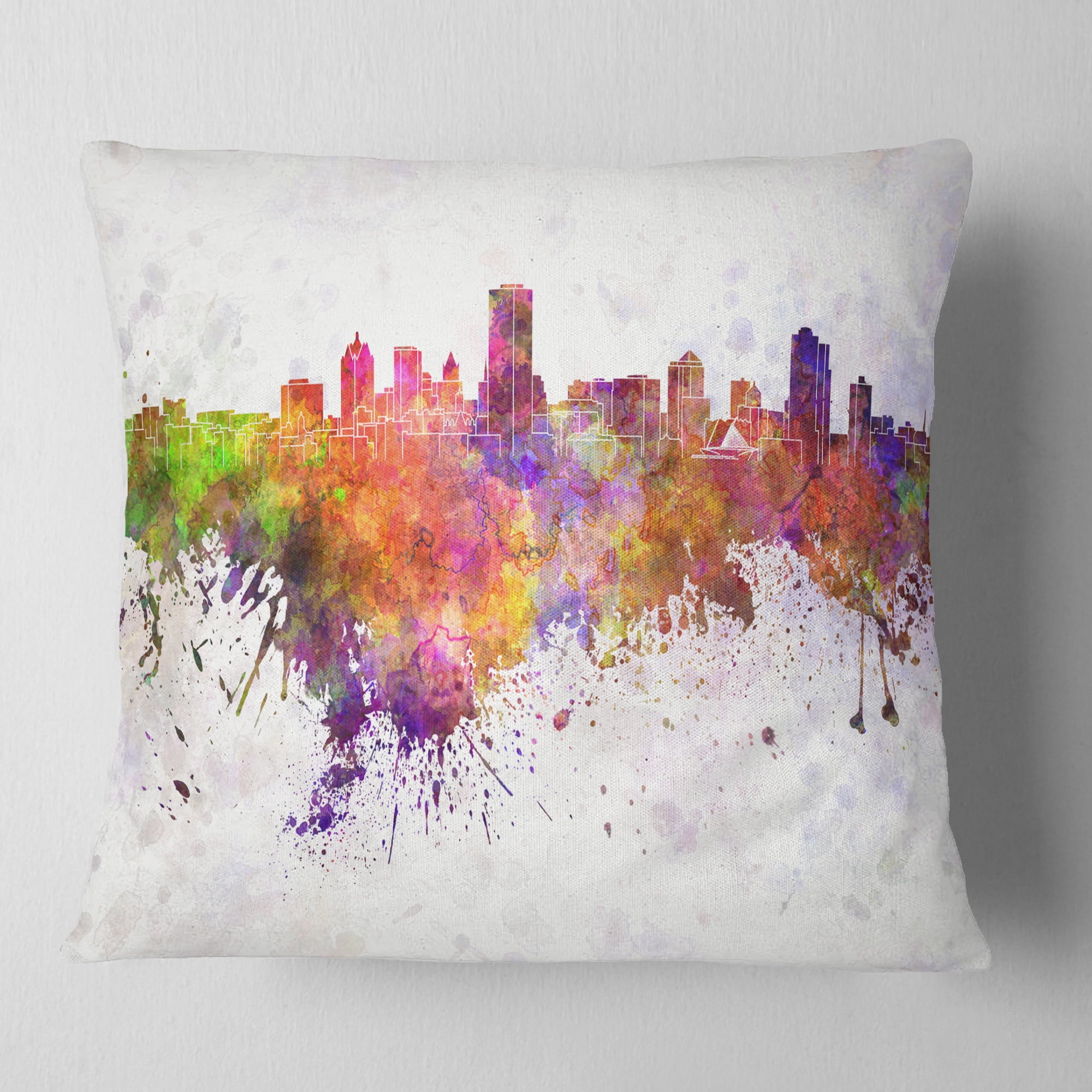 Designart Milwaukee Skyline - Cityscape Throw Pillow - 16x16
