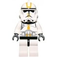 thumbnail image 3 of LEGO Star Wars: Yellow Ep 3 Clone Trooper Minifigure (Phase 2) with Blaster, 3 of 5