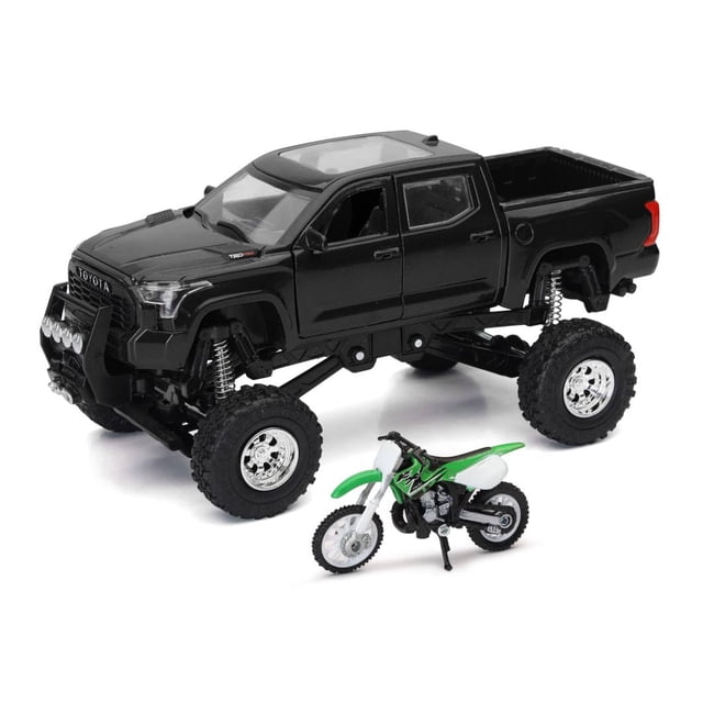 Camioneta Toyota Tundra a escala 1:32 de NewRay con moto Kawasaki