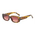 thumbnail image 3 of Gafas de Sol Rectangulares Zefei Wu Estilo Vintage 5 Piezas, 3 of 5