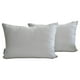 thumbnail image 1 of Funda de cojín lumbar decorativa HomeCentric, gris claro, paquete de 2, 30 x 45 cm (12 x 18 pulgadas), funda de cojín rectangular lisa de satén, estilo moderno liso - Satén flameado gris claro, 1 of 5