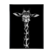 Designart 'Portrait Of A Giraffe In Monochrome' Farmhouse Framed Canvas Wall Art Print