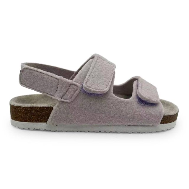 Pantufla George Talla M/19 a 20 con Correas Lila