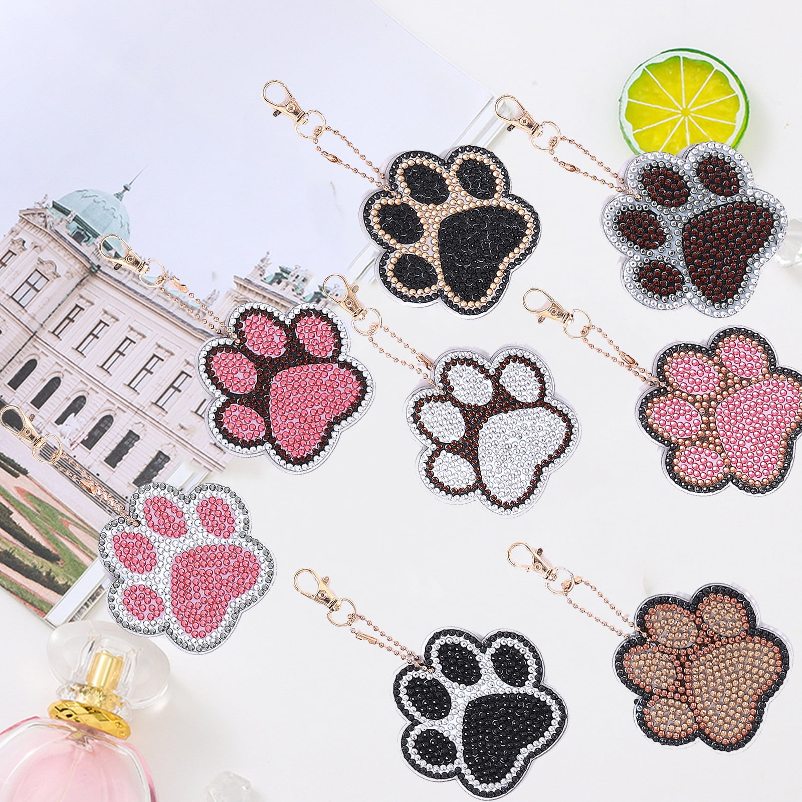 8 PCS Diamond Art Painting Keychains Kits for Adult Kids Claws Double Sided Key Bag Chains Diamond Art Craft DIY Animal Key Ring Paint with Diamonds Dots Pendant Gift Decor