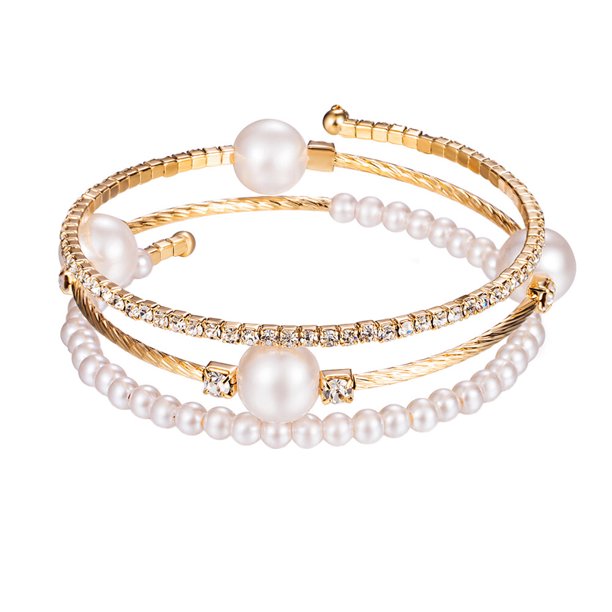 Pulsera de perlas y diamantes de imitación multicapa con circonitas para mujeres, novias y niñas (dorada)