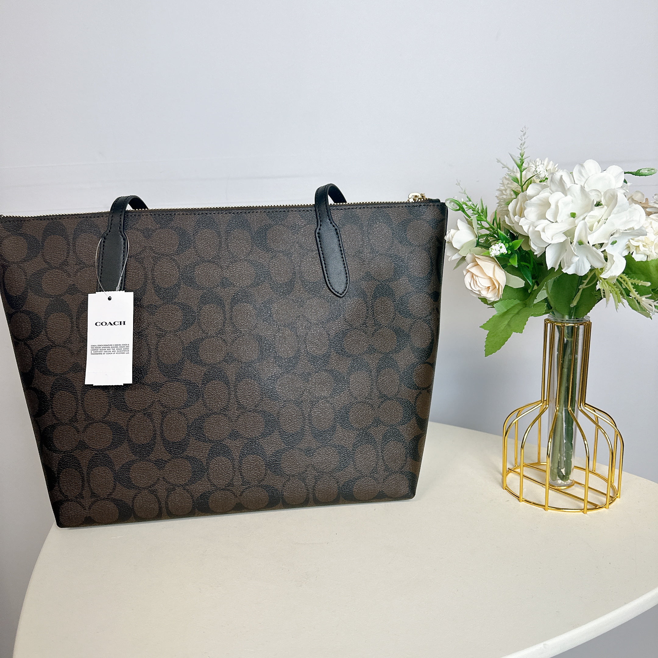 Coach Women's Outline Signature Zip Tote (IM/Brown/Black