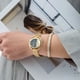 thumbnail image 4 of Reloj de cuarzo con esfera ovalada y temperamento a la moda, conjunto de pulsera de acero de titanio, estilo empresarial femenino, 4 of 6