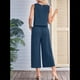 thumbnail image 4 of Conjunto de Dos Piezas de Verano para Mujer: Top Corto Básico Sin Mangas con Cuello Redondo y Pantalones Anchos con Bolsillos Azul Oculto S, 4 of 6