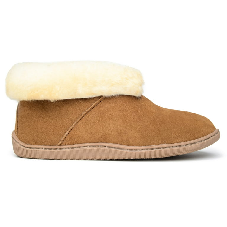 Minnetonka Men's Suede Sheepskin Ankle Boot Slipper - Walmart.com