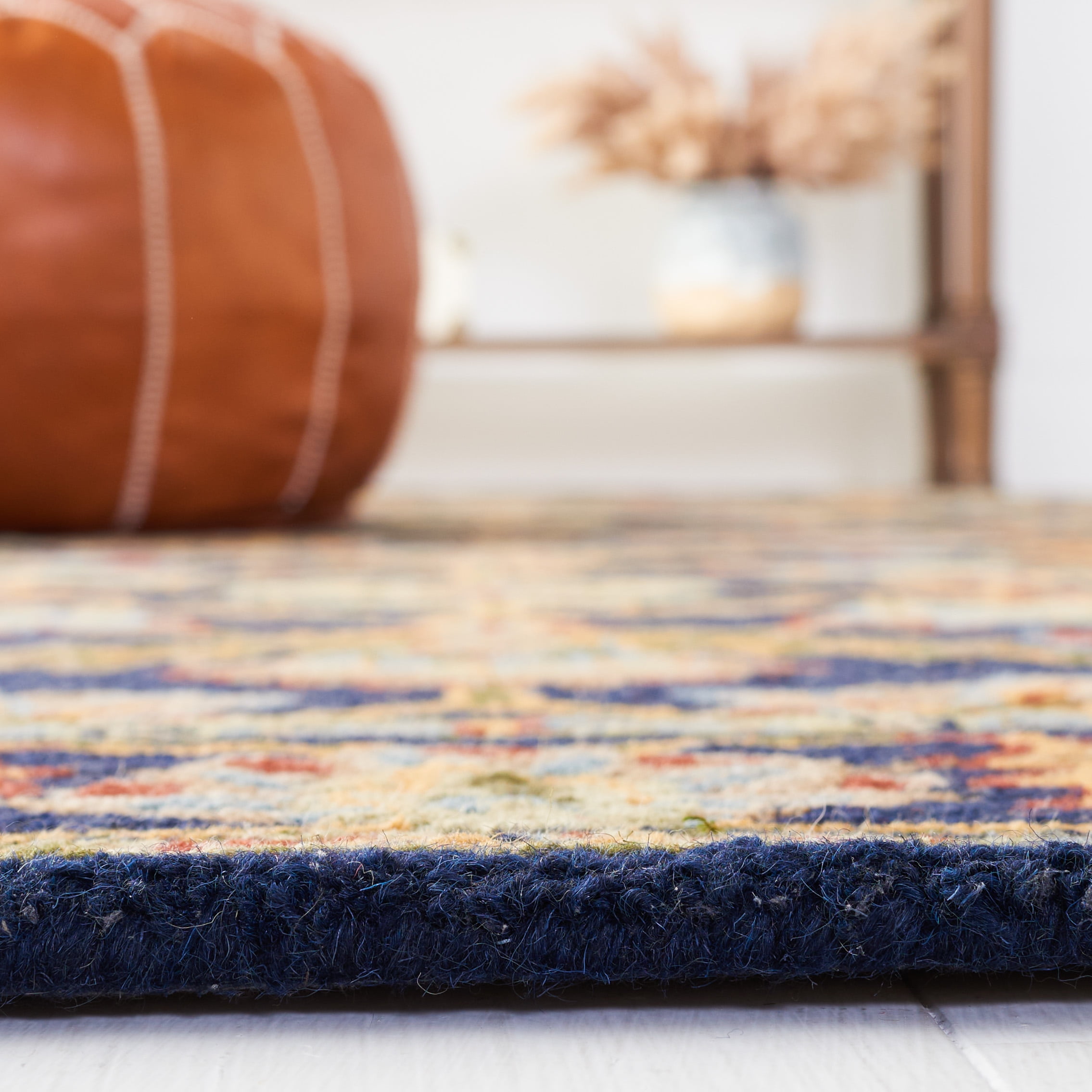 SAFAVIEH Blossom Elton Oriental Wool Area Rug, Navy, 2'3" x 4'