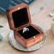 thumbnail image 2 of Estuche para anillos, caja para anillos de compromiso, organizador de anillos de madera., 2 of 8