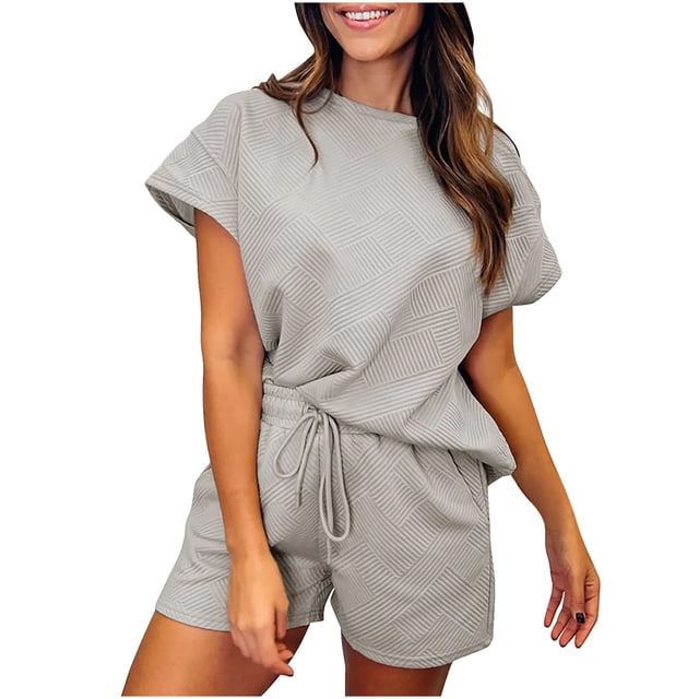 Yuyuzo Ensemble Deux Pièces pour Femmes Manches Courtes Col Rond Shorts à Taille Élastique avec Poches