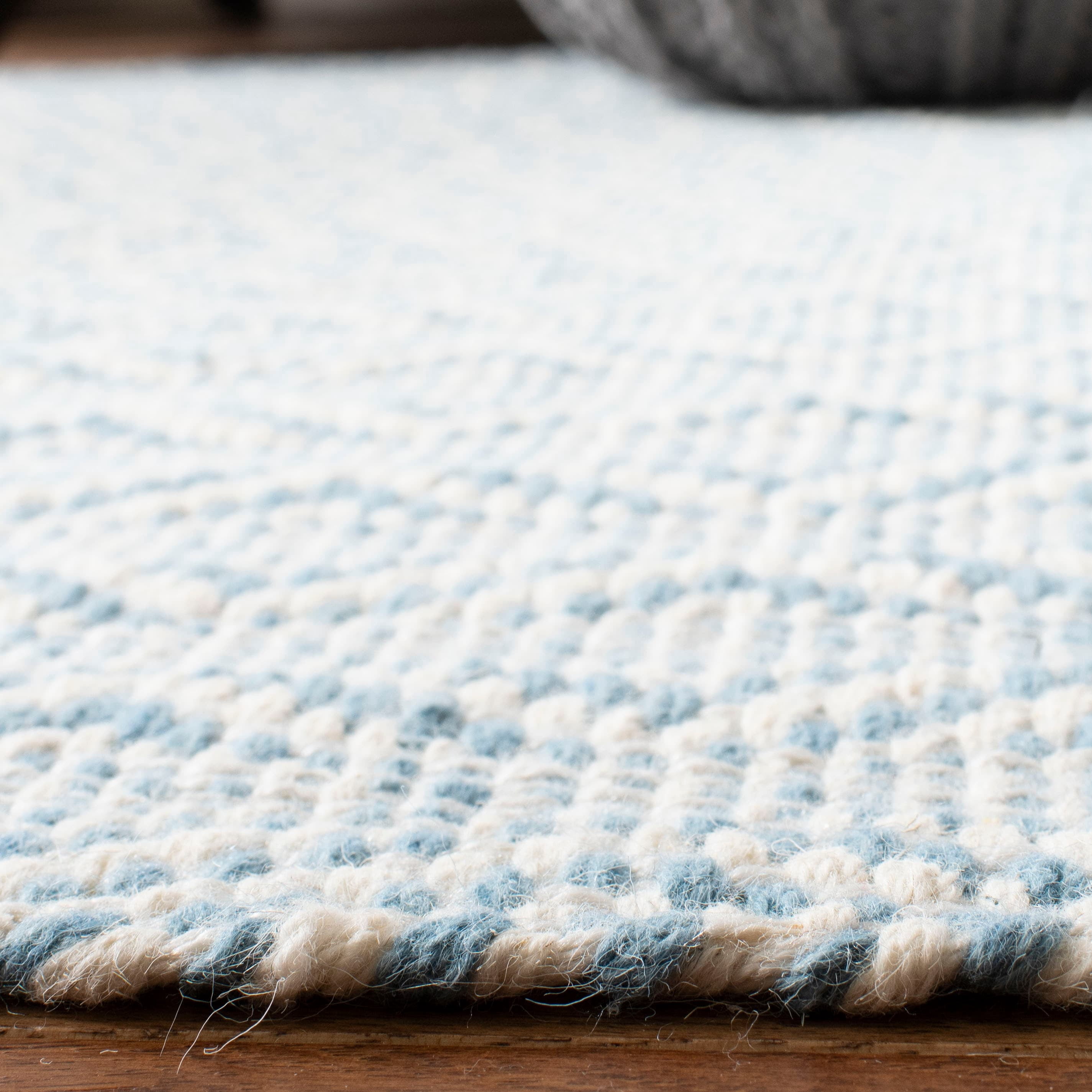 SAFAVIEH Natura Mesa Geometric Striped Area Rug, Blue, 9' x 12'