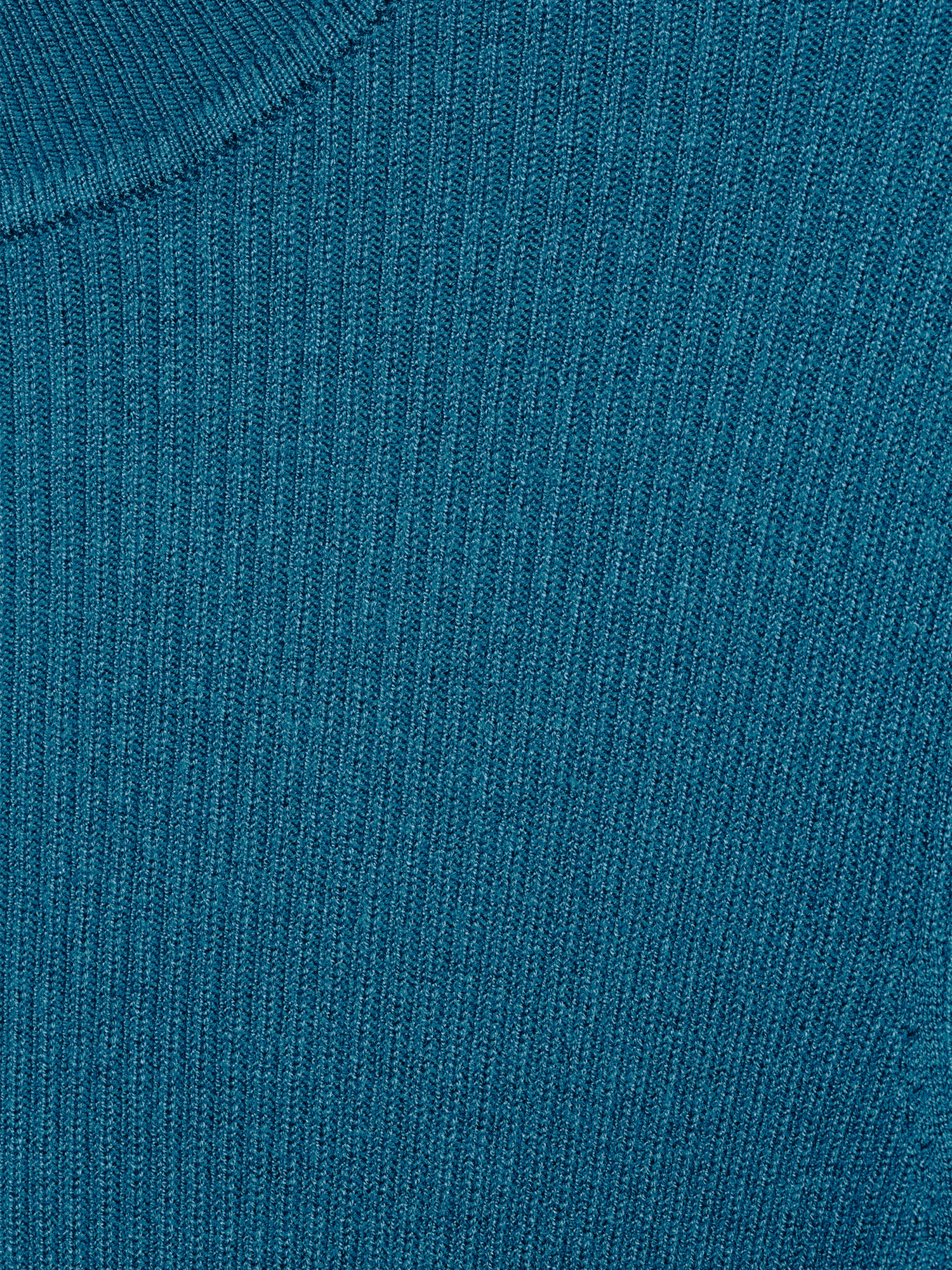 Time and Tru Women's Ribbed Lettuce-Edge Turtleneck