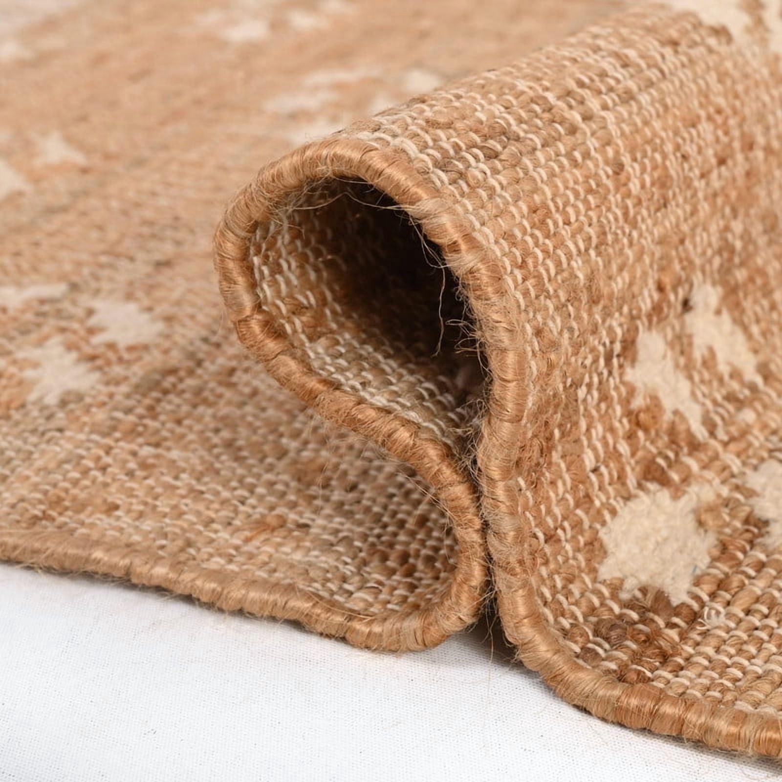 KLAVATE Handwoven Jute Rug With Leaf Motif For Living Room