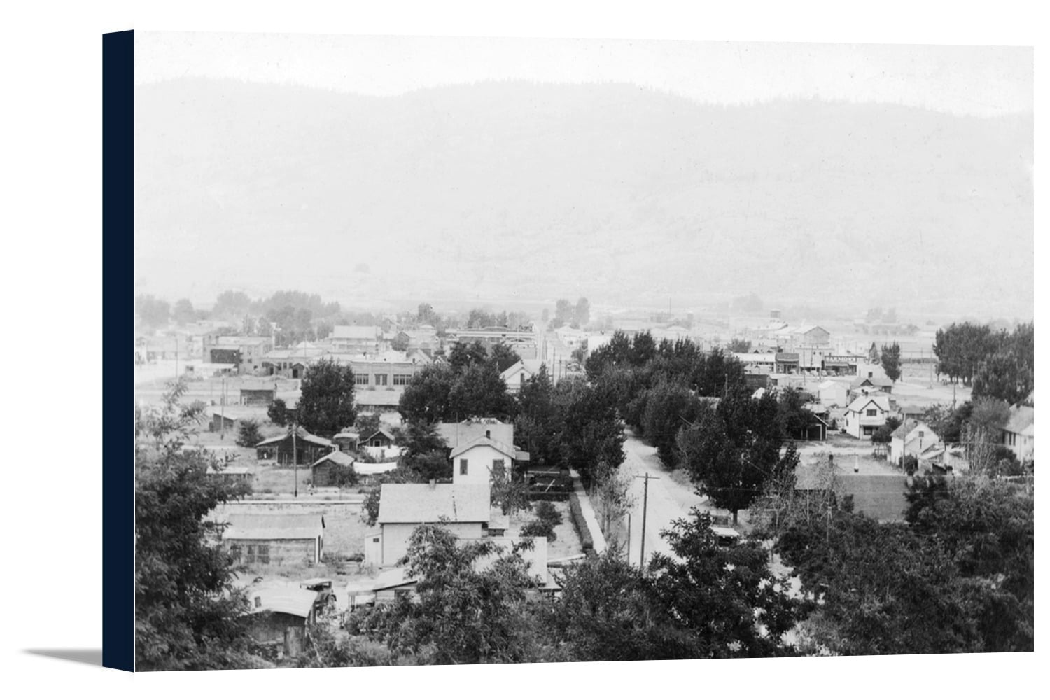 Oroville, Washington Town View Photograph (18x11.25 Gallery Wrapped