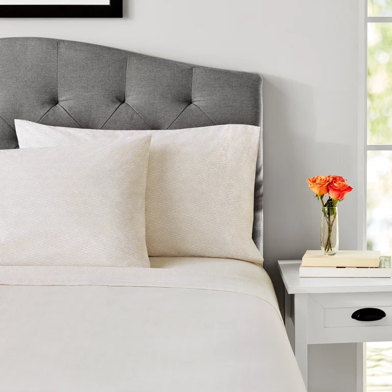 Mainstays Bed Sheet Set, 300 Thread Count, Cotton-Polyester Blend