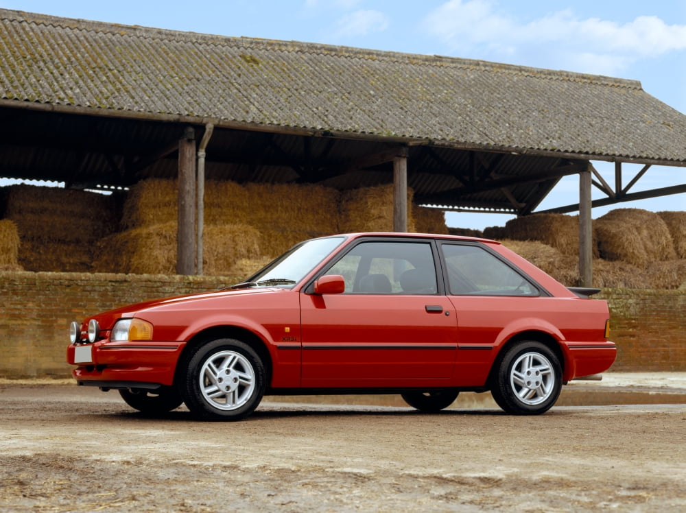 Minichamps Ford Escort Xr3i Red 1988 Ford Escort XR3i 19 litre engine Country of origin USA Poster