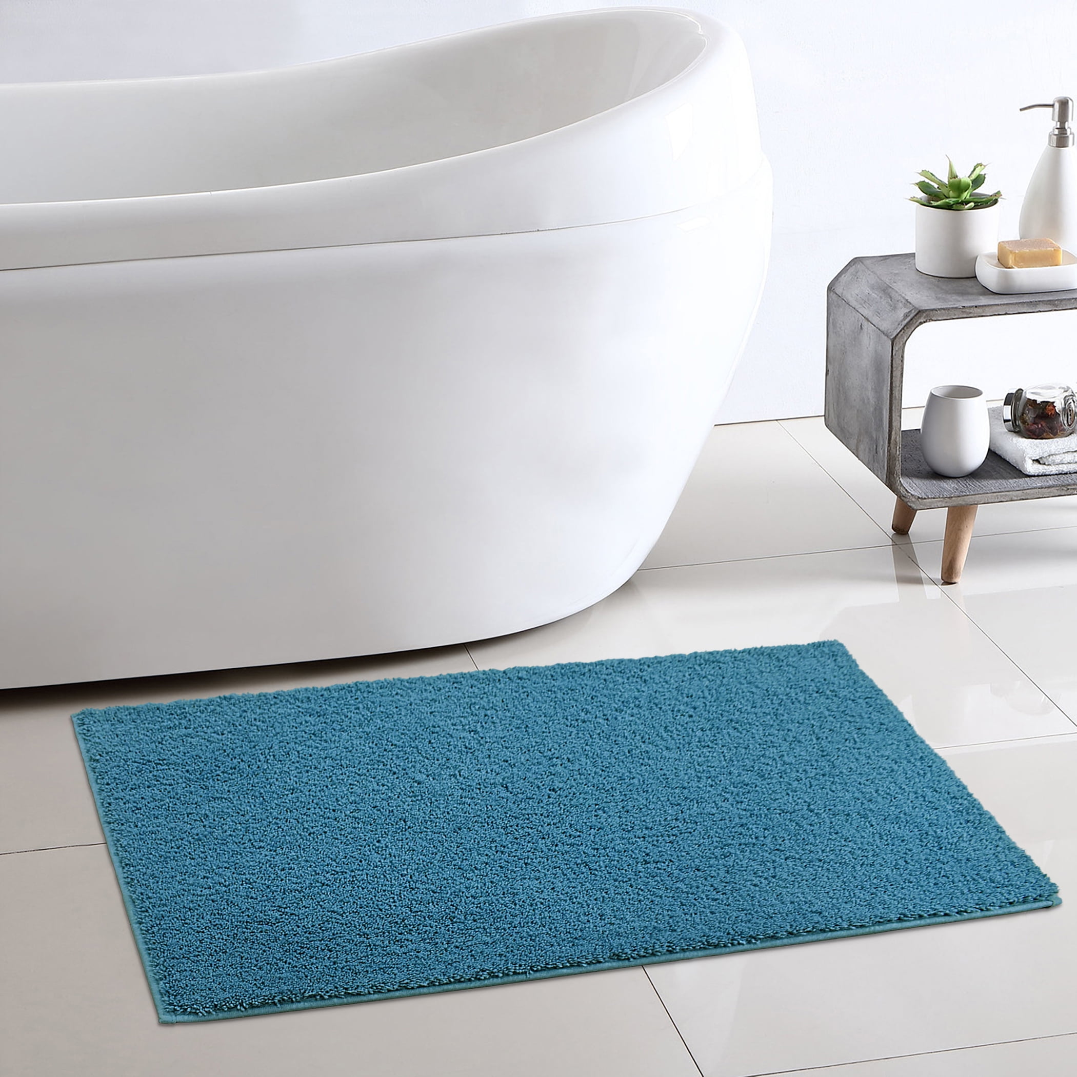 Mainstays Performance Recycled Polyester Bath Rug, Cool Water, 20 in x 34 in