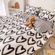 thumbnail image 5 of Funda Nórdica Reina Juegos de Cama en Forma de Corazón Funda Nórdica Completa Blanca y Negra, 5 of 5