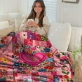 thumbnail image 2 of A Soft Fleece Blanket Featuring a Pink Heart And Checkered Floral Pattern, Perfect As a Gift, 2 of 7