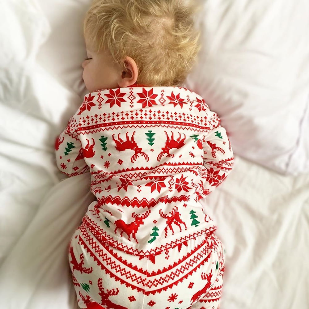 Traditional Christmas Print Family Matching Pajamas Sets（Flame resistant）