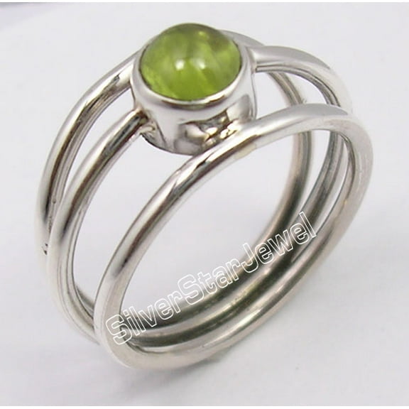 Combined Shipping, 925 Sterling Silver Cabochon Peridot Gem 3 Wire Ring Size 5