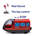 thumbnail image 2 of Locomotora de acción Toy Train Set Giant Bean que funciona con pilas, 2 of 8