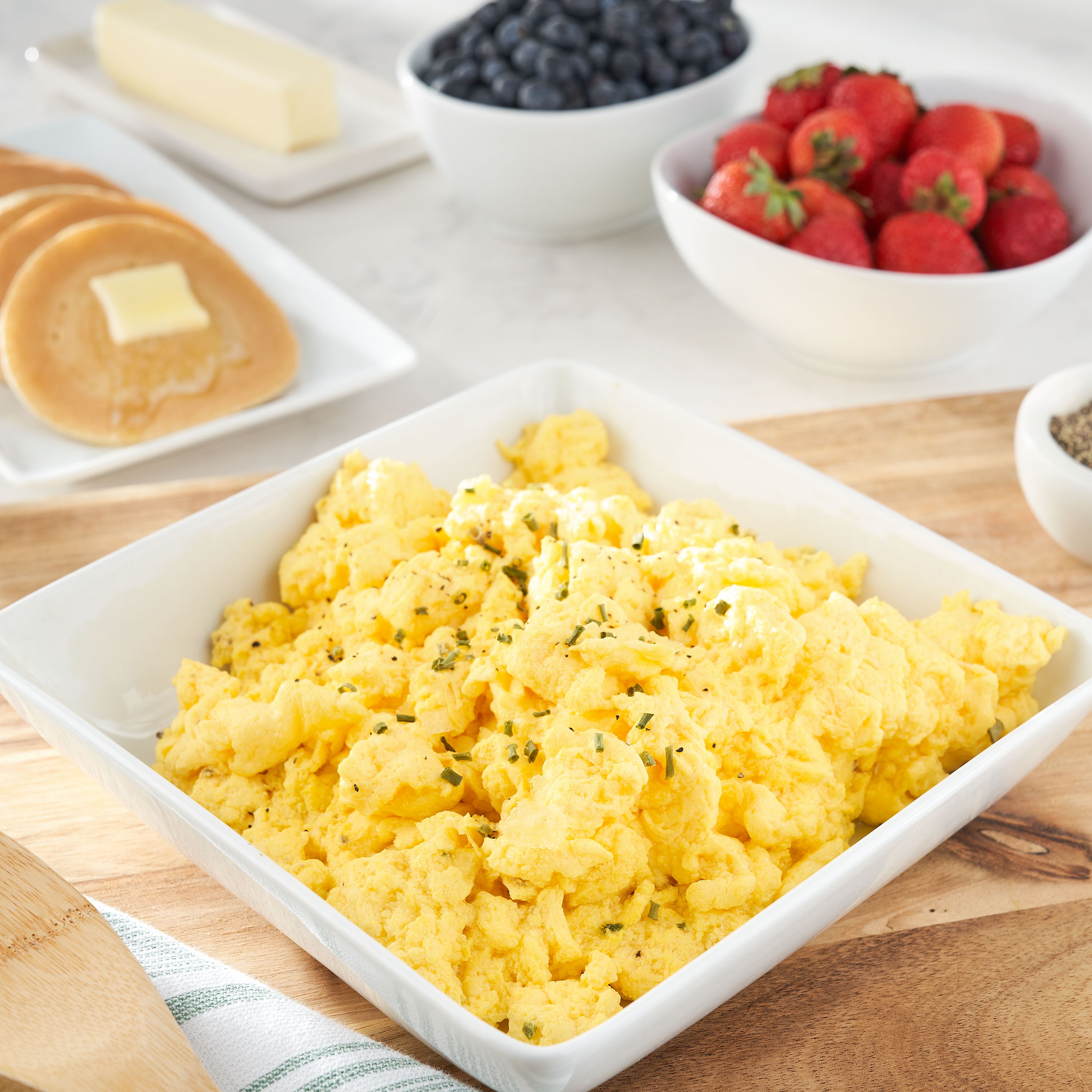 Great Value Cage-Free Liquid Egg Substitute, 32 oz Carton