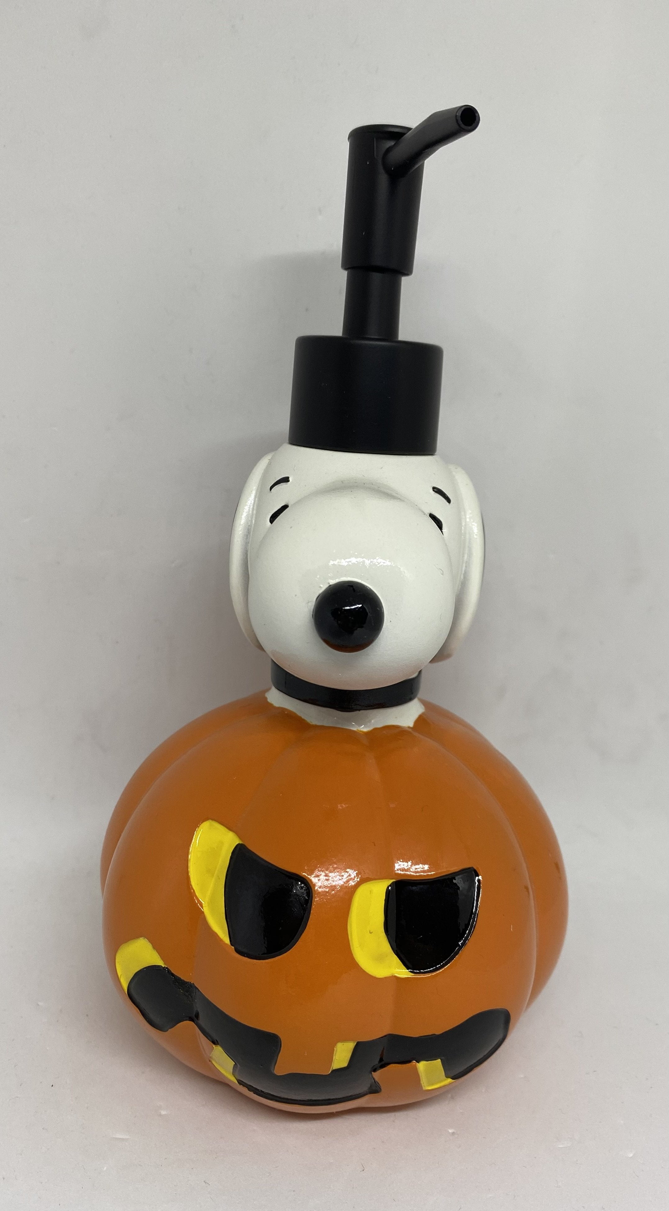 Details about  / Snoopy Holding Pumpkin Halloween Theme 13/" Plush Peanuts Toy Stuffed Animal