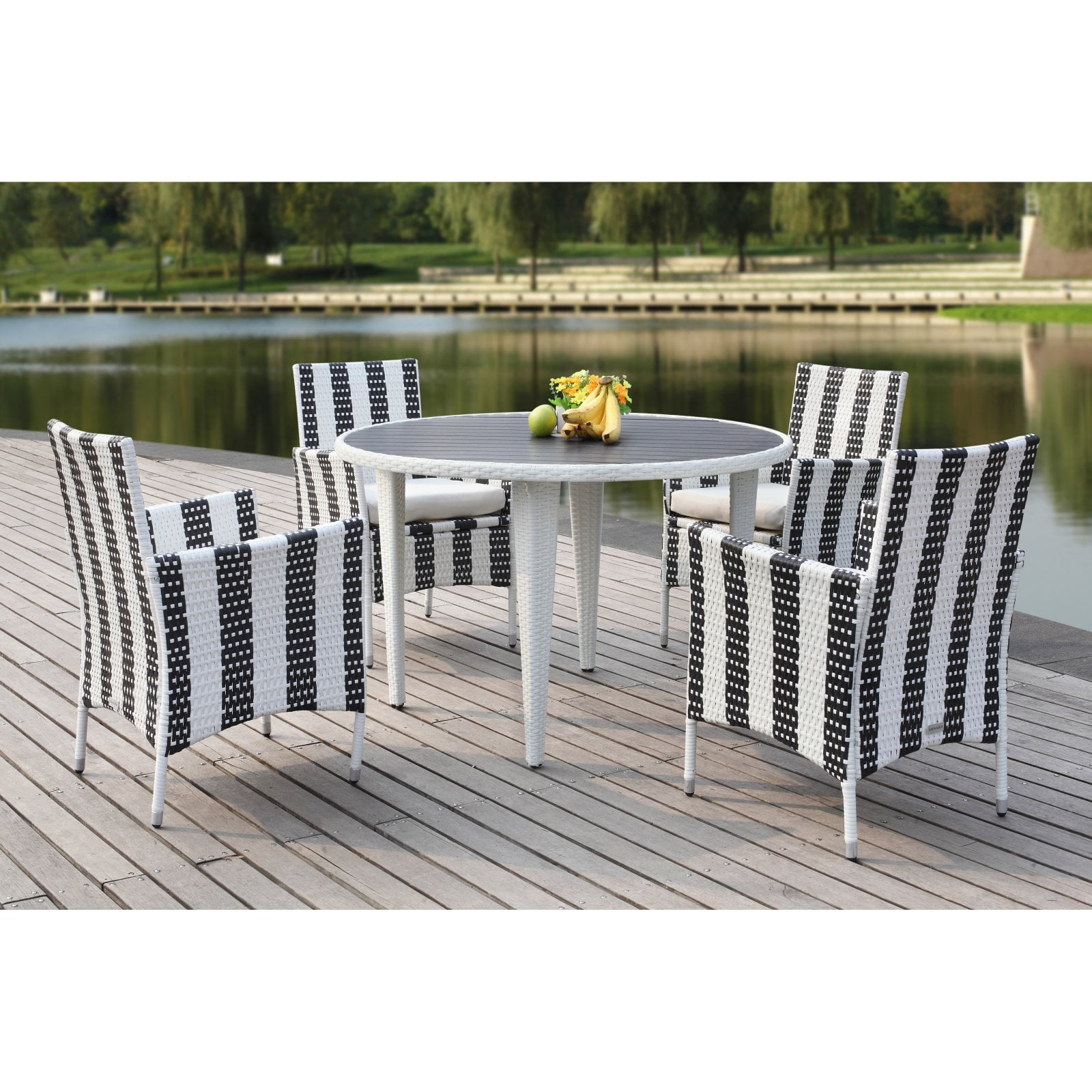 Safavieh Cooley Wicker 5 Piece Striped Outdoor Dining Set