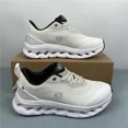 thumbnail image 1 of LOEWE x On Cloudtilt Chaussures de Sport Blanches pour Femmes Taille US, 1 of 6