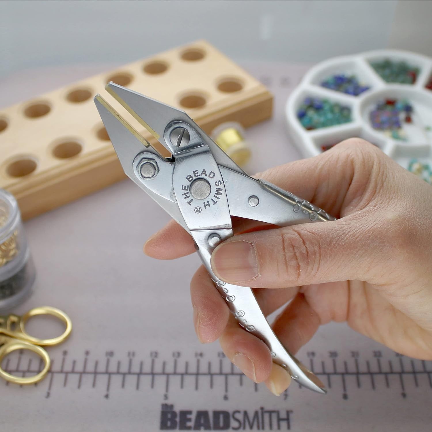 The Beadsmith Flat Nose Parallel Plier - 5.5 inches (140mm), Steel tool for jewelry making, no spring