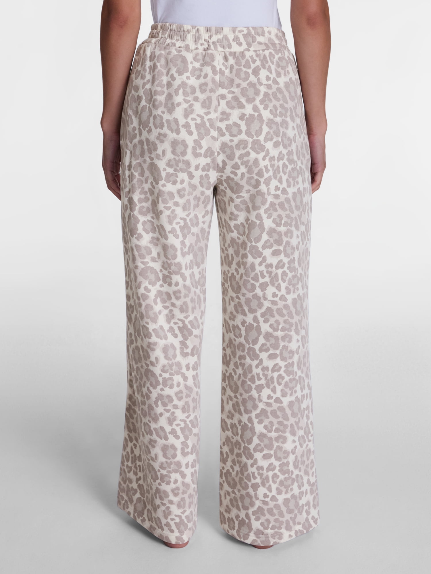 Hello Kitty Women's Animal Print Sleep Pants, Sizes XS-3XL