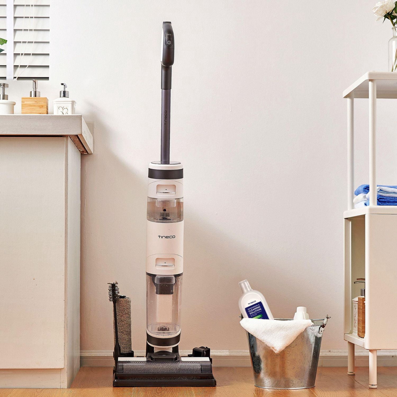 Solution de nettoyage pour laveuse de plancher multi-surface Tineco Spring Fresh Pet