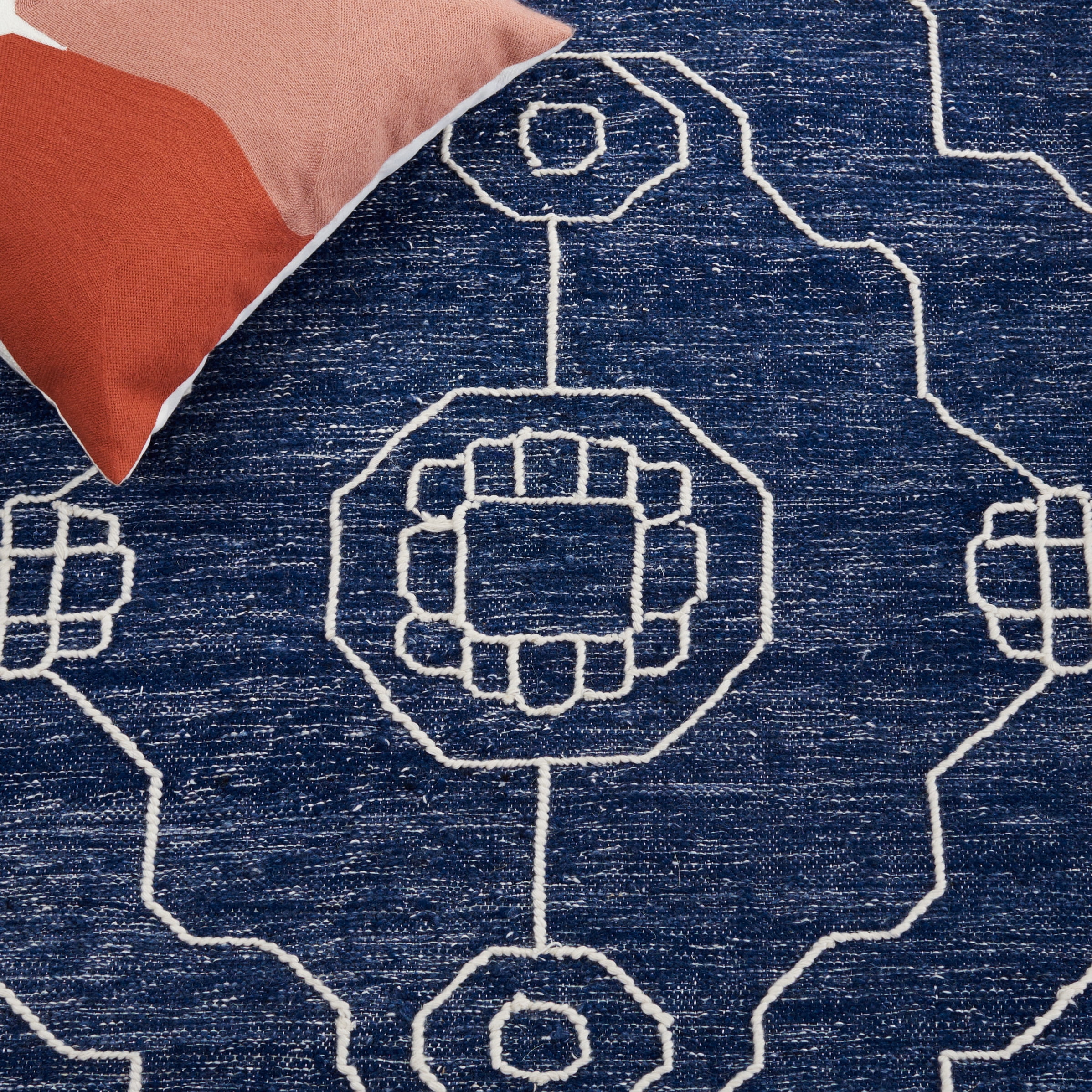 SAFAVIEH Kilim Adair Geometric Area Rug, Navy/Ivory, 3' x 5'