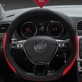 thumbnail image 2 of Funda para volante de coche en forma de D, color negro y rojo. Protector para volante de coche en forma de D. Diámetro 38 cm (15 pulgadas). Piel sintética [Parte inferior plana]., 2 of 5