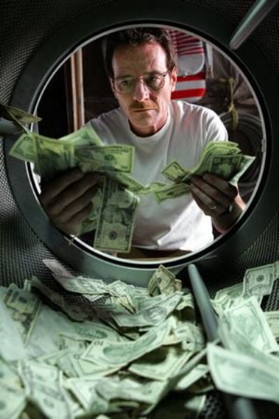 Breaking Bad All Hail the King tv show poster 24 x 36" Walter surrounded by cash 