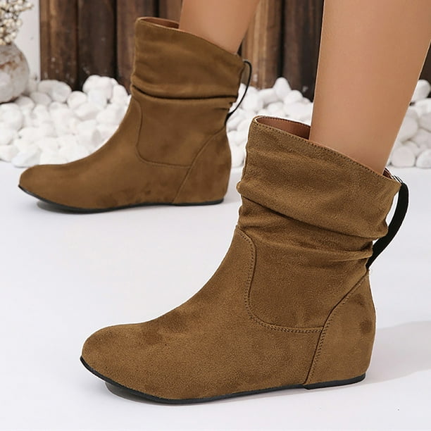 Flat chelsea store ankle boots